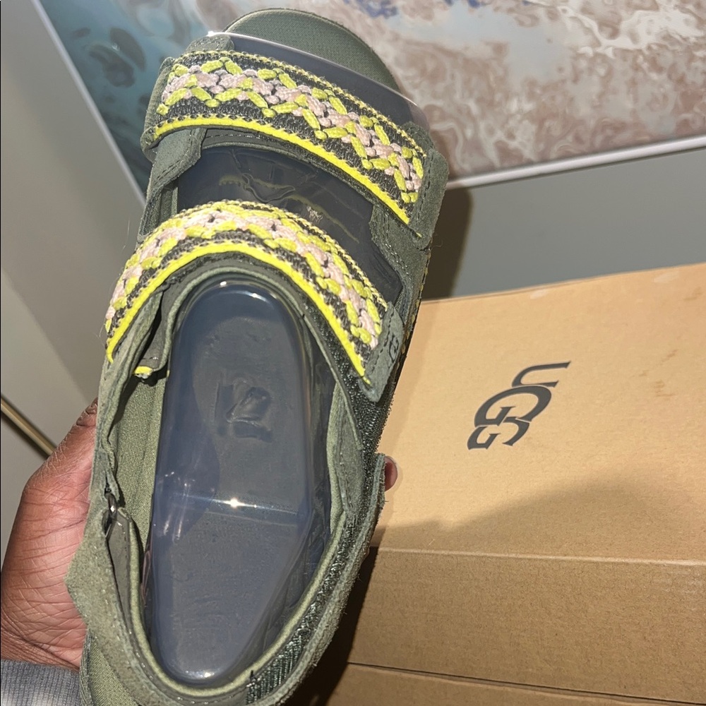 UGG Goldenstar Heritage platform sandals - Picture 7 of 10